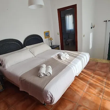 Nerja Tamango Hill 5 Silhouse Torrox